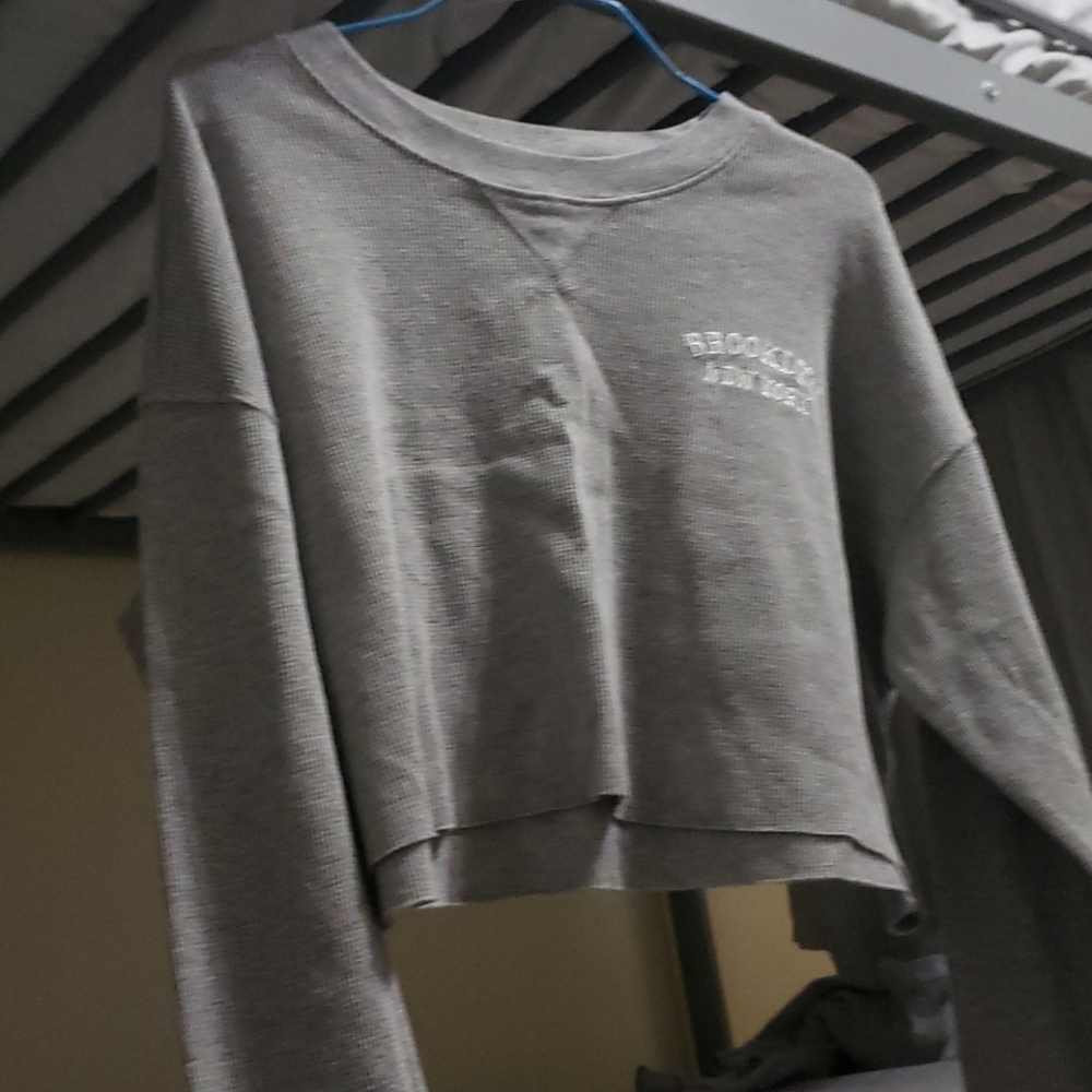 long sleeve crop